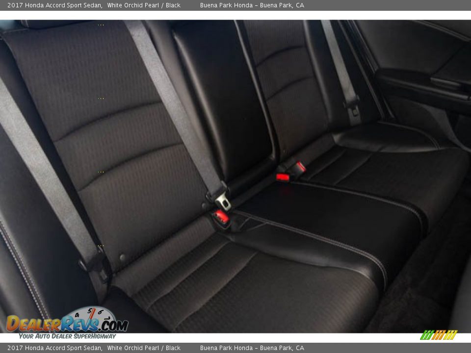 2017 Honda Accord Sport Sedan White Orchid Pearl / Black Photo #19