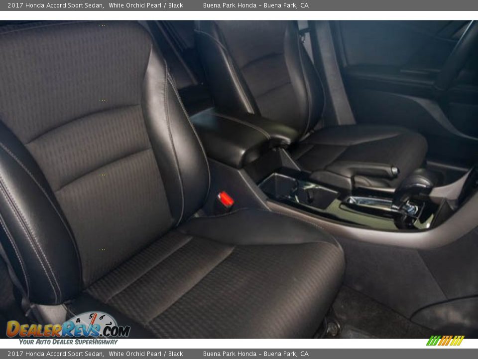 2017 Honda Accord Sport Sedan White Orchid Pearl / Black Photo #21