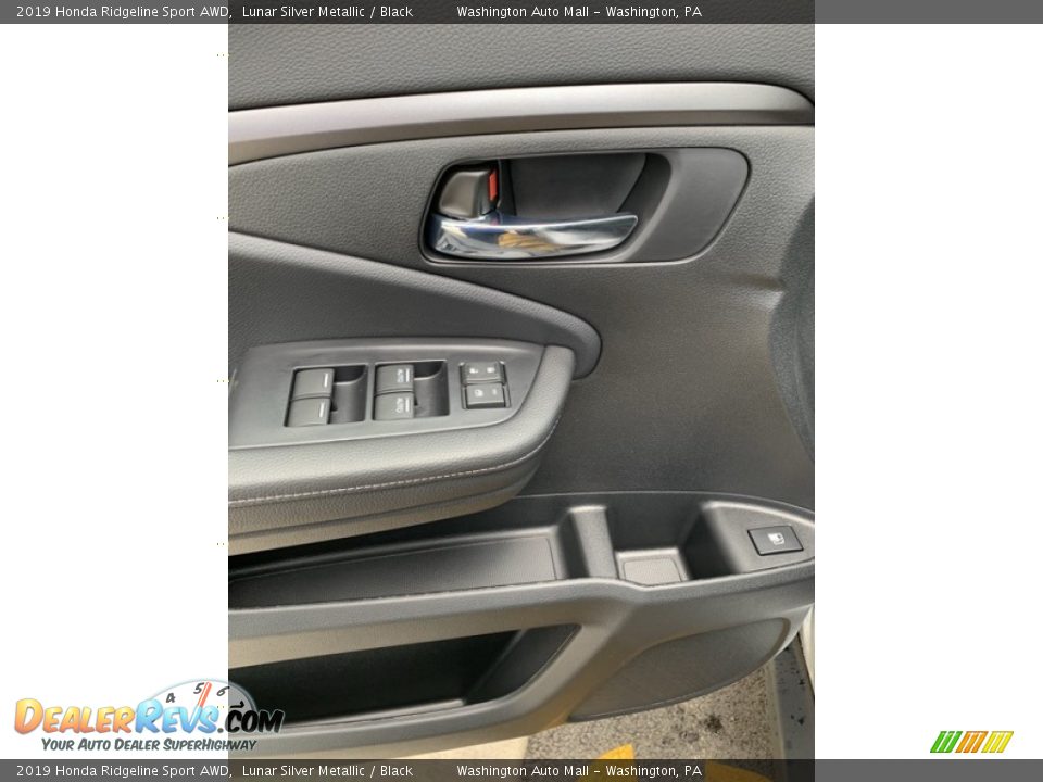 2019 Honda Ridgeline Sport AWD Lunar Silver Metallic / Black Photo #11