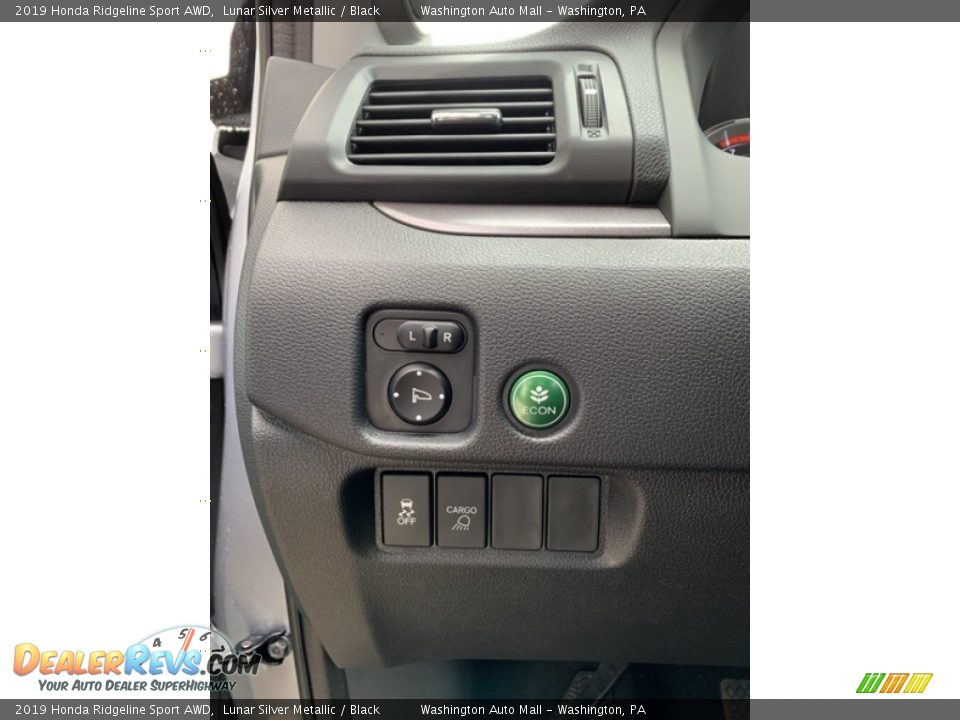 2019 Honda Ridgeline Sport AWD Lunar Silver Metallic / Black Photo #12