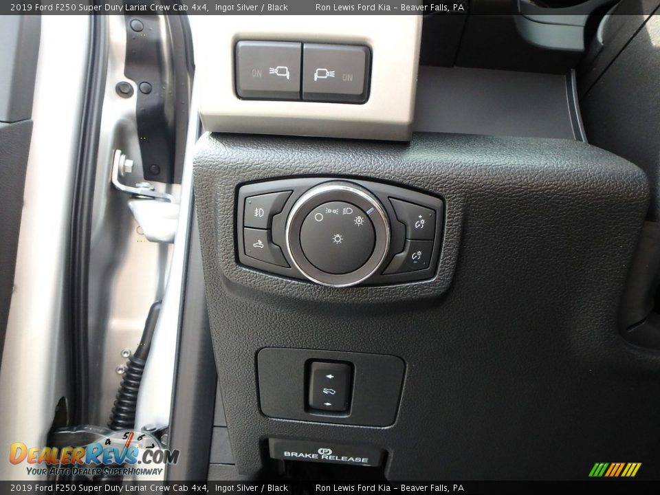 2019 Ford F250 Super Duty Lariat Crew Cab 4x4 Ingot Silver / Black Photo #16