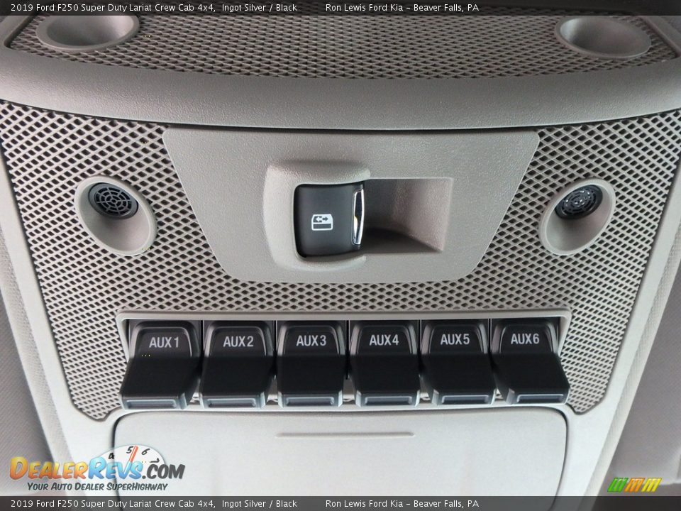 2019 Ford F250 Super Duty Lariat Crew Cab 4x4 Ingot Silver / Black Photo #20