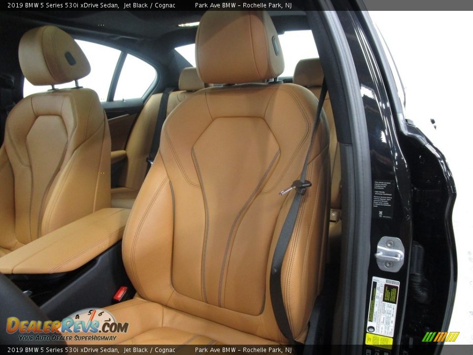 2019 BMW 5 Series 530i xDrive Sedan Jet Black / Cognac Photo #7