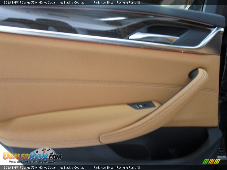 2019 BMW 5 Series 530i xDrive Sedan Jet Black / Cognac Photo #9