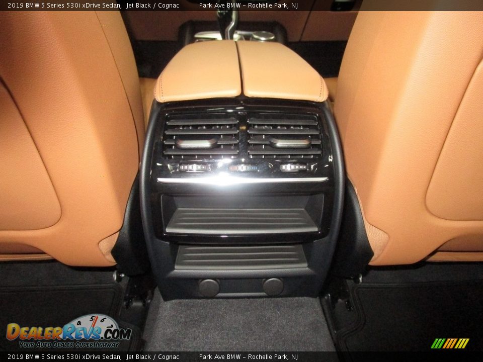 2019 BMW 5 Series 530i xDrive Sedan Jet Black / Cognac Photo #18