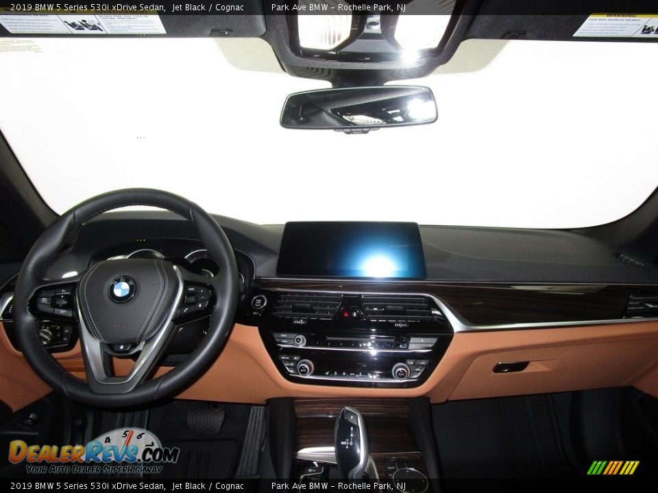 2019 BMW 5 Series 530i xDrive Sedan Jet Black / Cognac Photo #21