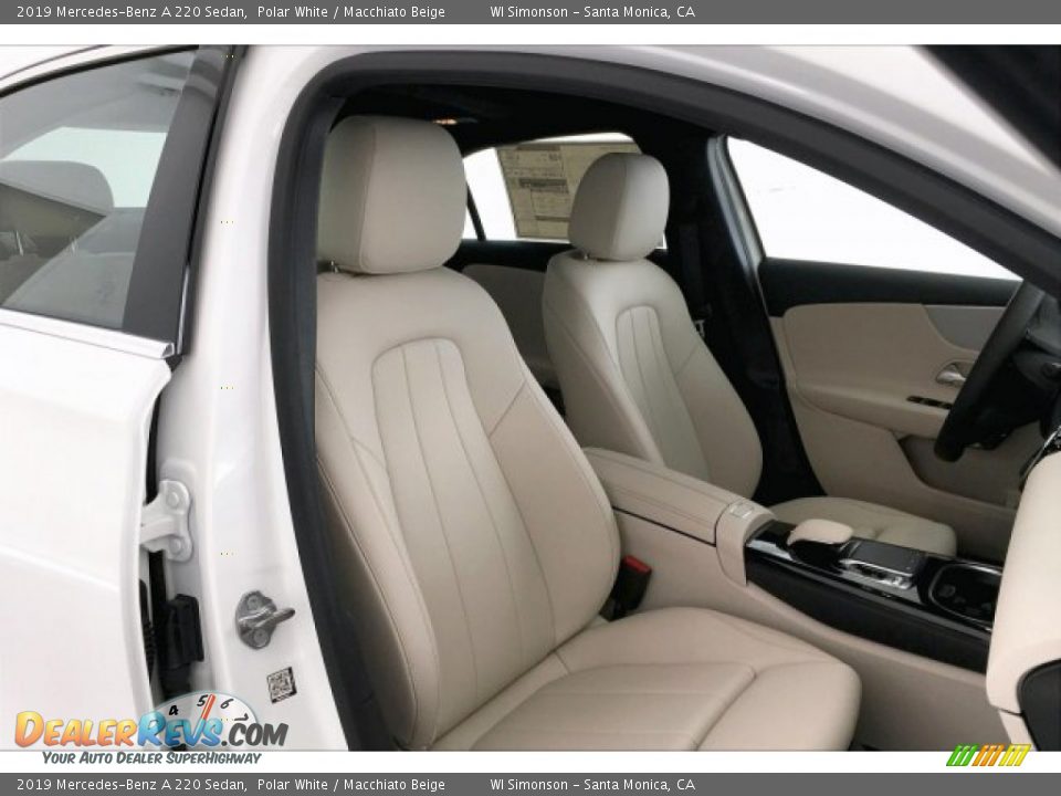 2019 Mercedes-Benz A 220 Sedan Polar White / Macchiato Beige Photo #5