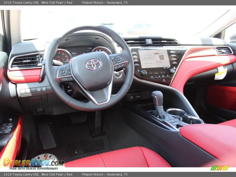 2019 Toyota Camry XSE Wind Chill Pearl / Red Photo #22