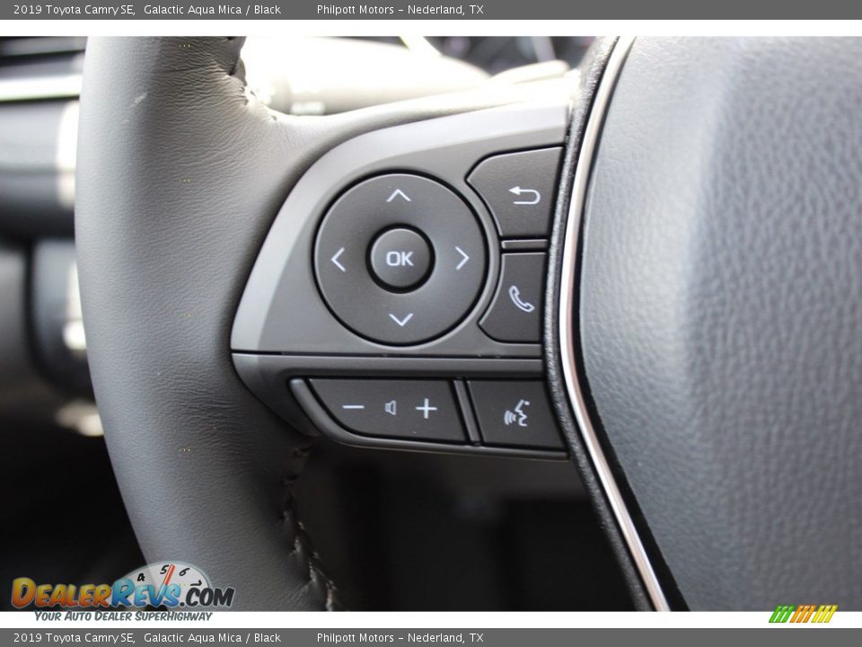 2019 Toyota Camry SE Galactic Aqua Mica / Black Photo #12