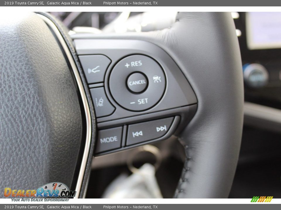 2019 Toyota Camry SE Galactic Aqua Mica / Black Photo #13