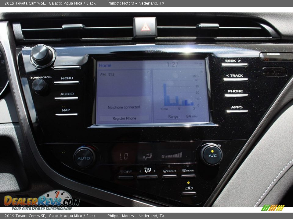 2019 Toyota Camry SE Galactic Aqua Mica / Black Photo #16