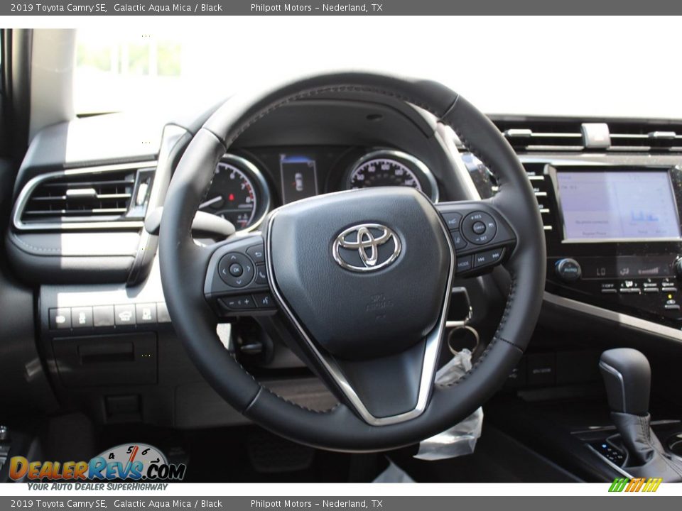 2019 Toyota Camry SE Galactic Aqua Mica / Black Photo #21
