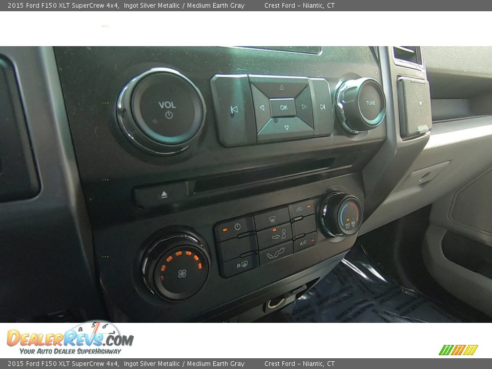 2015 Ford F150 XLT SuperCrew 4x4 Ingot Silver Metallic / Medium Earth Gray Photo #16