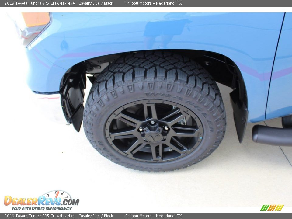 2019 Toyota Tundra SR5 CrewMax 4x4 Cavalry Blue / Black Photo #5