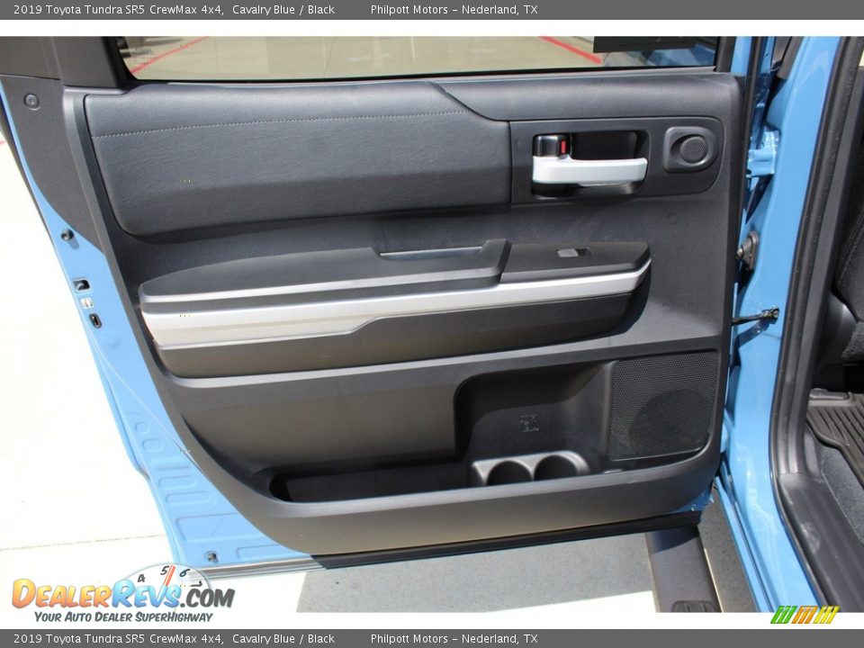 2019 Toyota Tundra SR5 CrewMax 4x4 Cavalry Blue / Black Photo #17