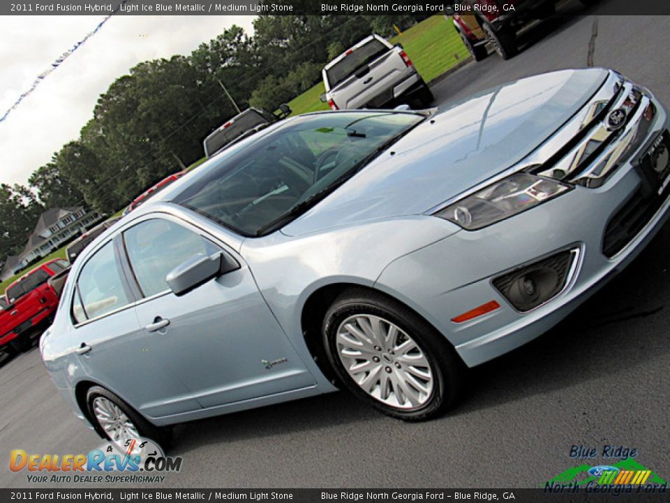 2011 Ford Fusion Hybrid Light Ice Blue Metallic / Medium Light Stone Photo #31