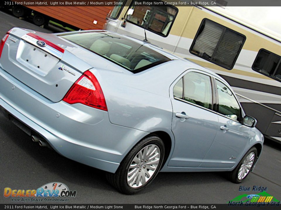 2011 Ford Fusion Hybrid Light Ice Blue Metallic / Medium Light Stone Photo #32