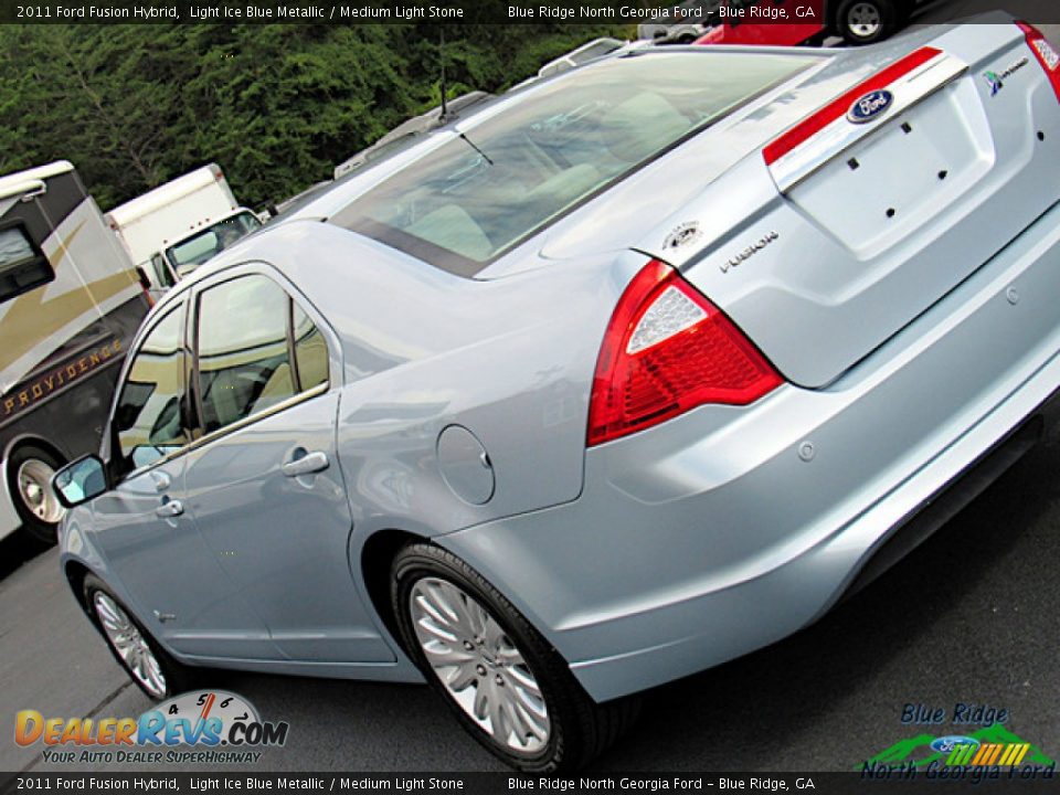 2011 Ford Fusion Hybrid Light Ice Blue Metallic / Medium Light Stone Photo #33