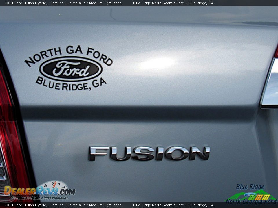 2011 Ford Fusion Hybrid Light Ice Blue Metallic / Medium Light Stone Photo #34