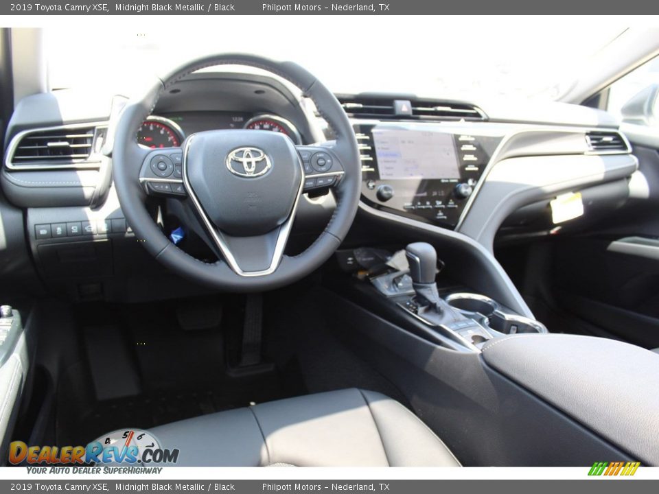 2019 Toyota Camry XSE Midnight Black Metallic / Black Photo #22