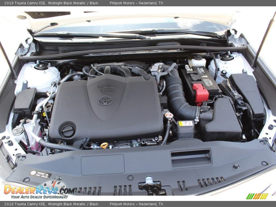 2019 Toyota Camry XSE Midnight Black Metallic / Black Photo #25