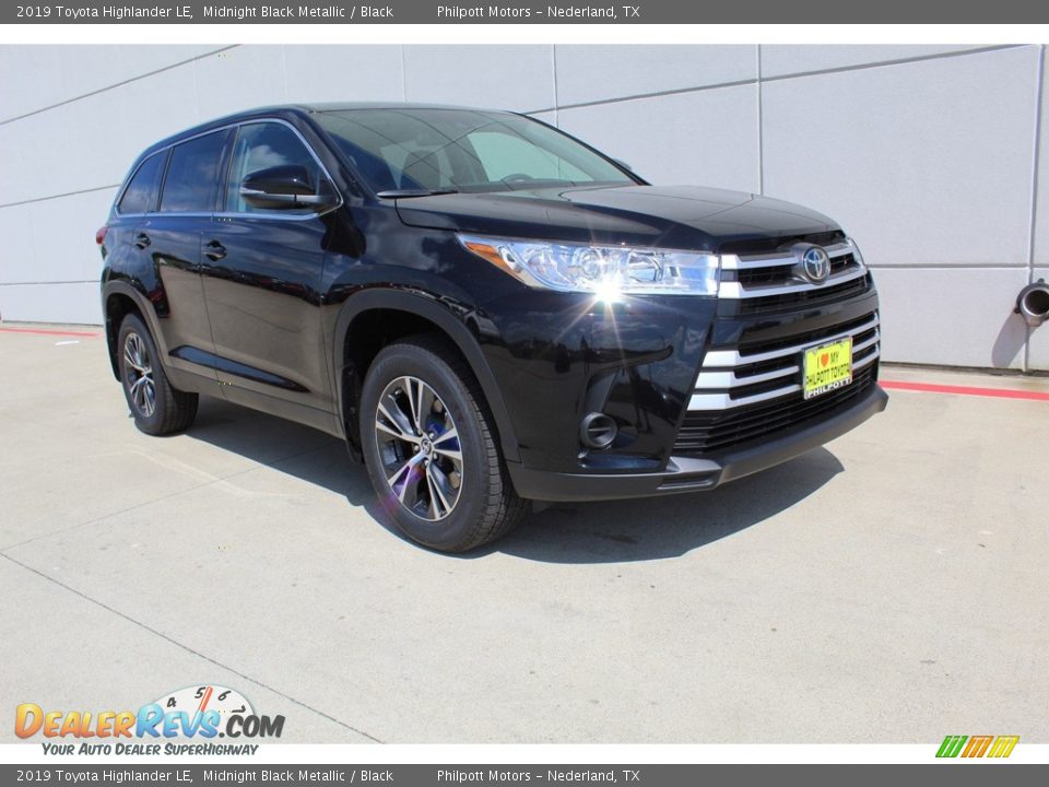 2019 Toyota Highlander LE Midnight Black Metallic / Black Photo #2