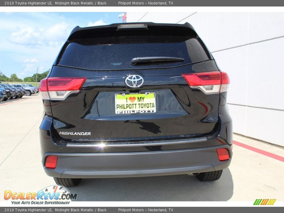 2019 Toyota Highlander LE Midnight Black Metallic / Black Photo #7