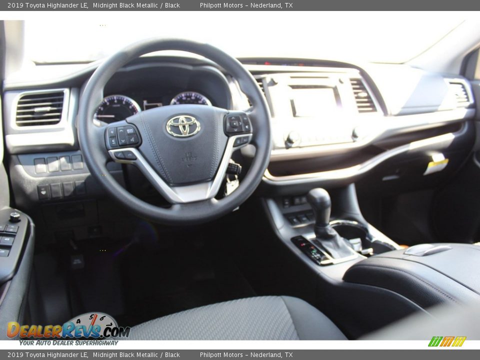 2019 Toyota Highlander LE Midnight Black Metallic / Black Photo #20