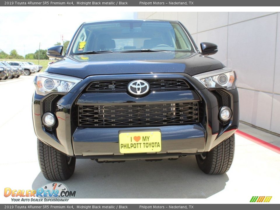 2019 Toyota 4Runner SR5 Premium 4x4 Midnight Black metallic / Black Photo #3