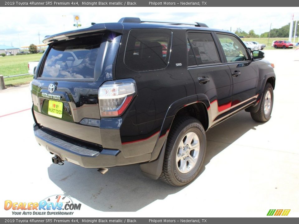 2019 Toyota 4Runner SR5 Premium 4x4 Midnight Black metallic / Black Photo #8