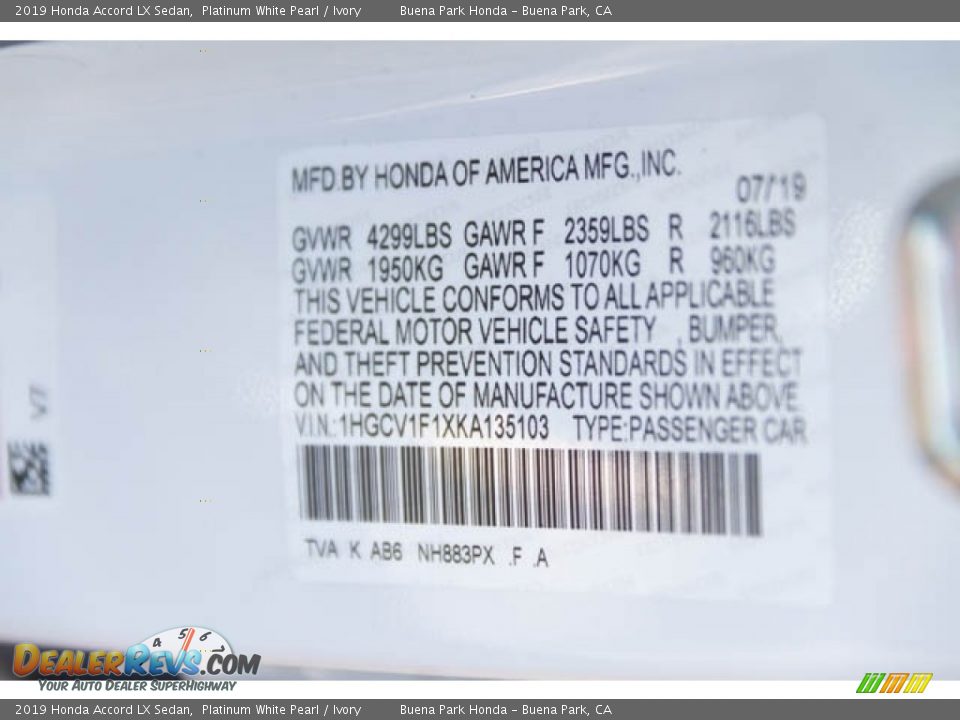2019 Honda Accord LX Sedan Platinum White Pearl / Ivory Photo #29