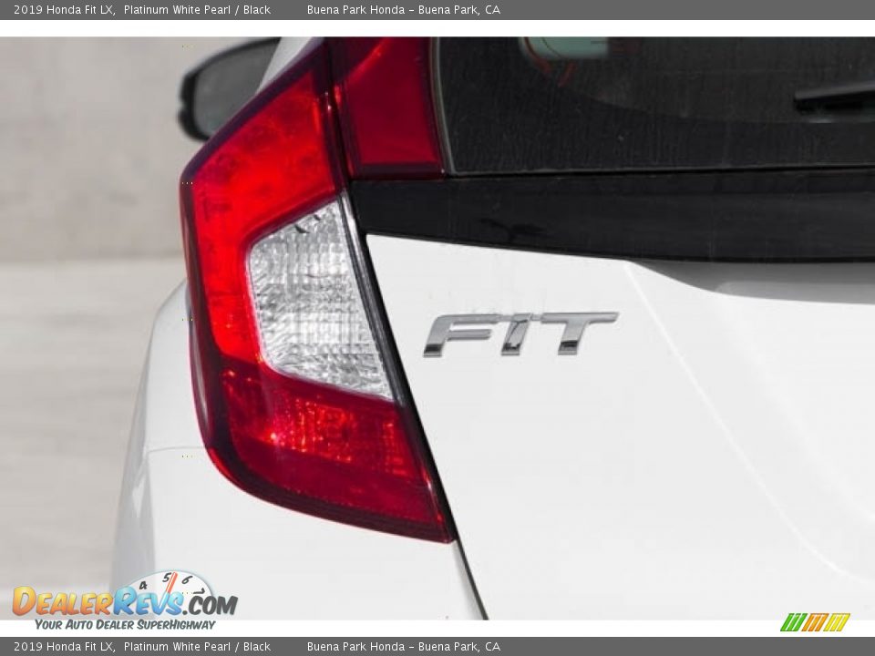 2019 Honda Fit LX Platinum White Pearl / Black Photo #7
