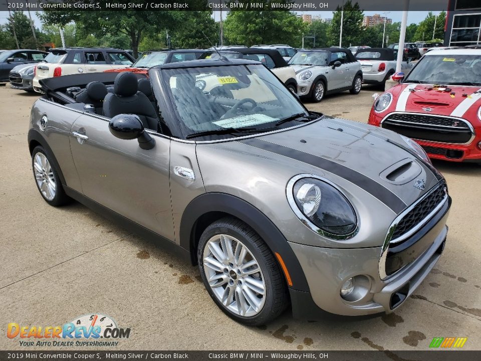 Front 3/4 View of 2019 Mini Convertible Cooper S Photo #1