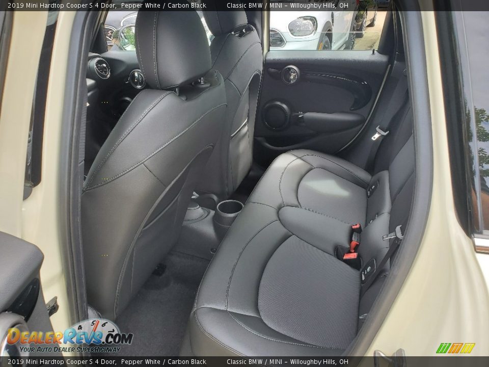 2019 Mini Hardtop Cooper S 4 Door Pepper White / Carbon Black Photo #7