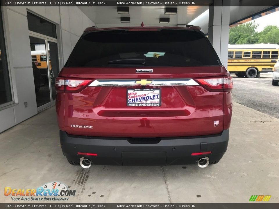 2020 Chevrolet Traverse LT Cajun Red Tintcoat / Jet Black Photo #4