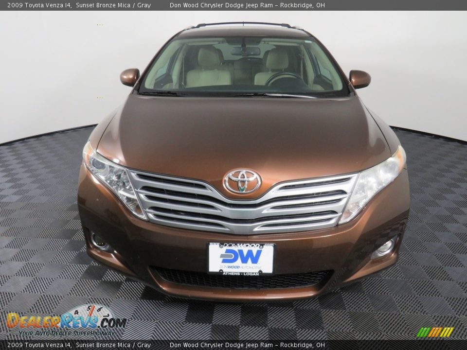 2009 Toyota Venza I4 Sunset Bronze Mica / Gray Photo #5