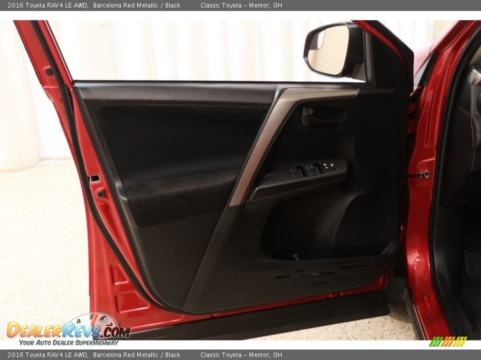2016 Toyota RAV4 LE AWD Barcelona Red Metallic / Black Photo #4