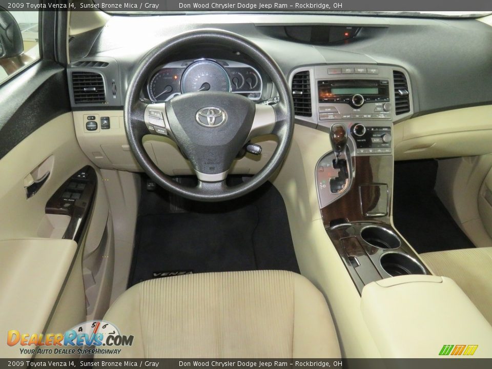 2009 Toyota Venza I4 Sunset Bronze Mica / Gray Photo #35