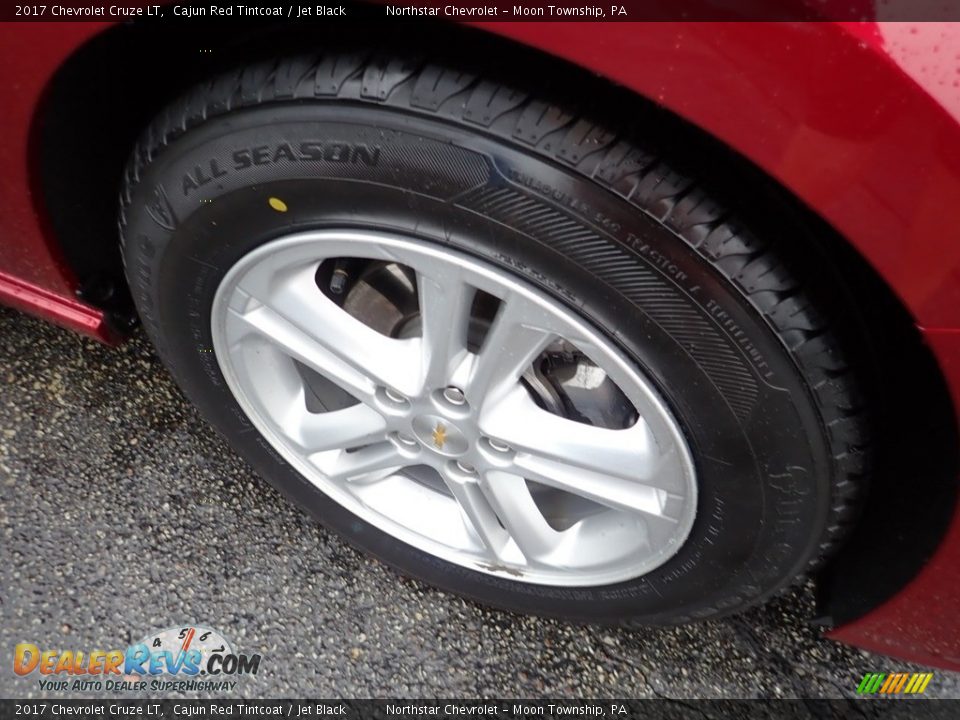 2017 Chevrolet Cruze LT Cajun Red Tintcoat / Jet Black Photo #14