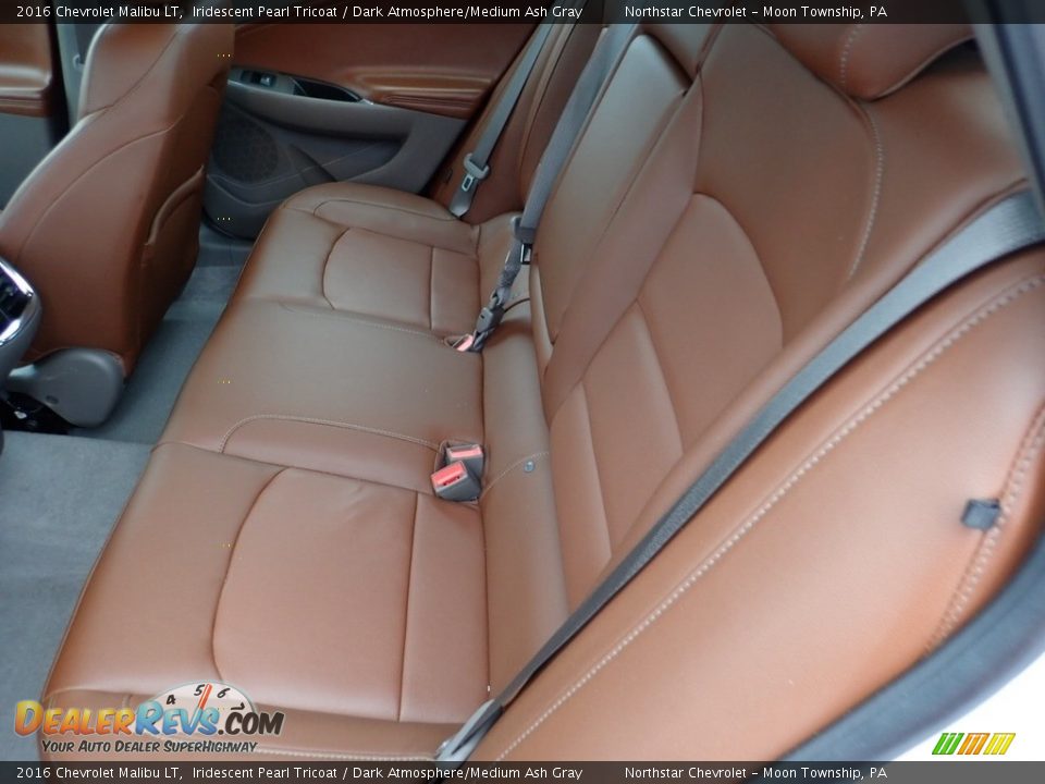 2016 Chevrolet Malibu LT Iridescent Pearl Tricoat / Dark Atmosphere/Medium Ash Gray Photo #21