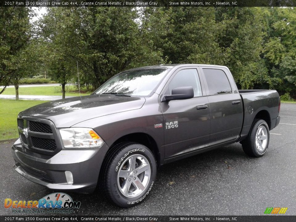 2017 Ram 1500 Express Crew Cab 4x4 Granite Crystal Metallic / Black/Diesel Gray Photo #2