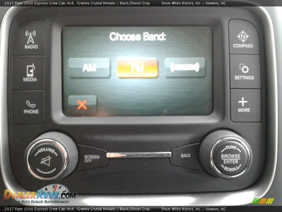 2017 Ram 1500 Express Crew Cab 4x4 Granite Crystal Metallic / Black/Diesel Gray Photo #19