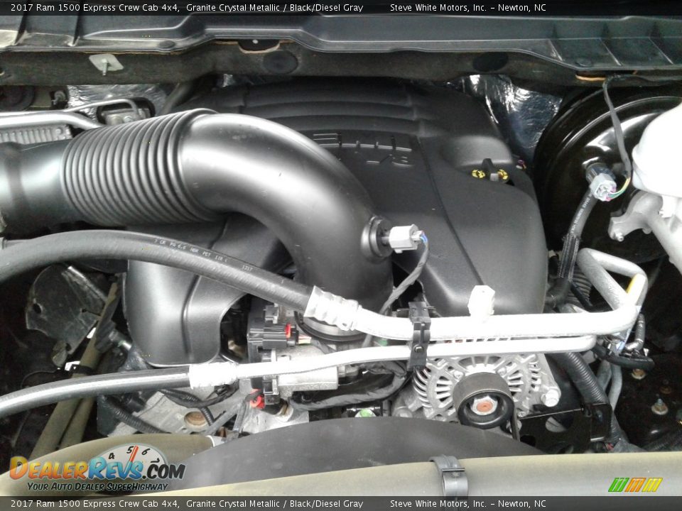 2017 Ram 1500 Express Crew Cab 4x4 Granite Crystal Metallic / Black/Diesel Gray Photo #25