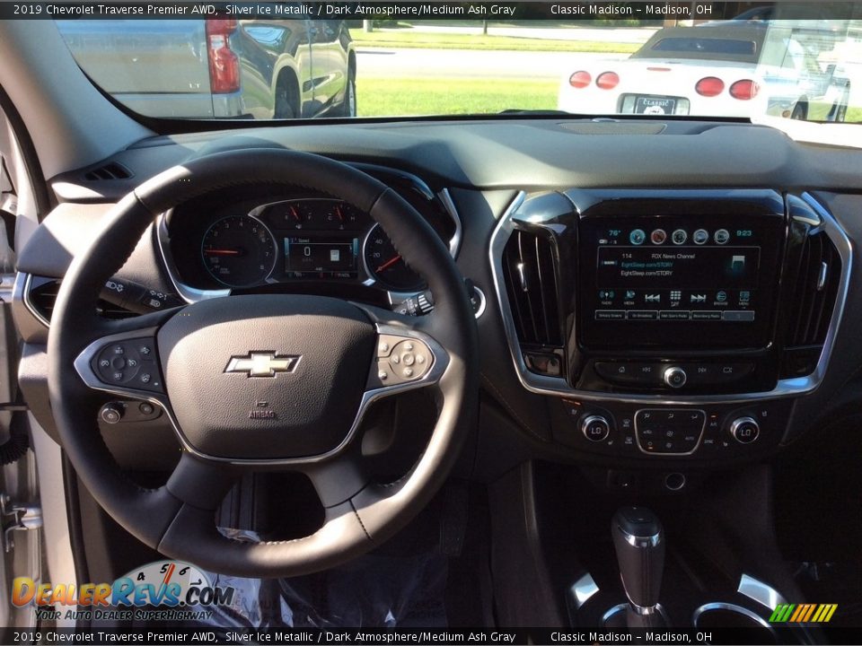 2019 Chevrolet Traverse Premier AWD Silver Ice Metallic / Dark Atmosphere/Medium Ash Gray Photo #2