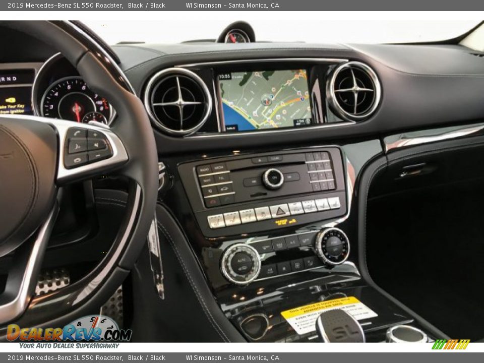 Controls of 2019 Mercedes-Benz SL 550 Roadster Photo #6