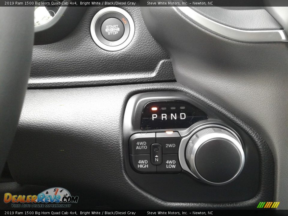 2019 Ram 1500 Big Horn Quad Cab 4x4 Bright White / Black/Diesel Gray Photo #26