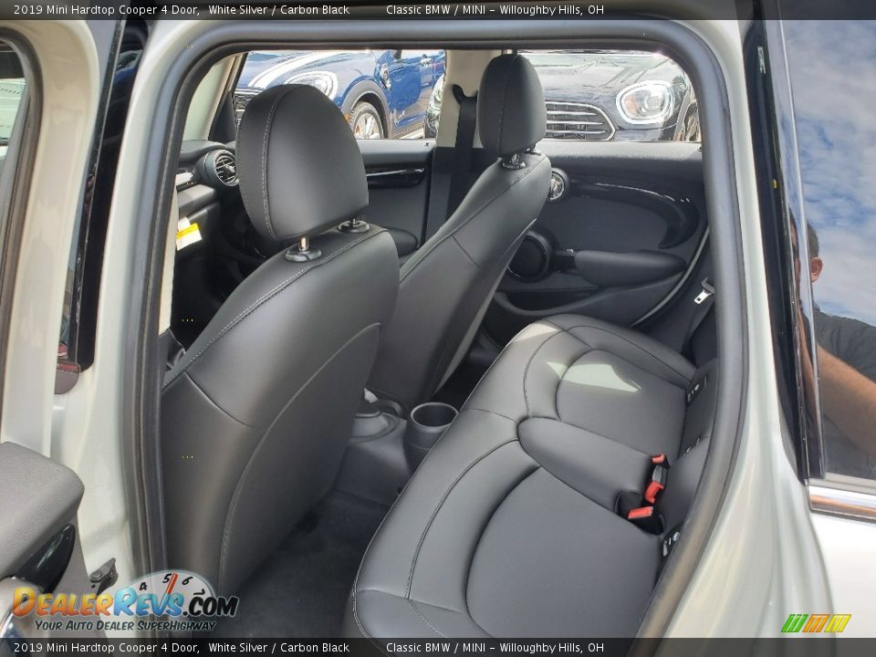 2019 Mini Hardtop Cooper 4 Door White Silver / Carbon Black Photo #7