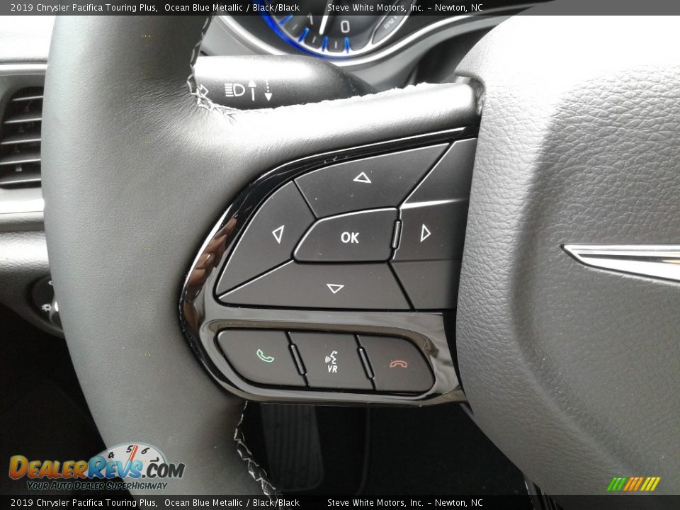 2019 Chrysler Pacifica Touring Plus Ocean Blue Metallic / Black/Black Photo #20