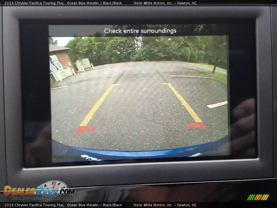 2019 Chrysler Pacifica Touring Plus Ocean Blue Metallic / Black/Black Photo #25