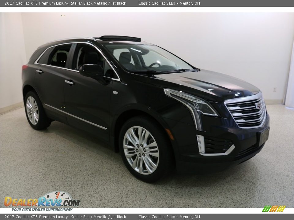 2017 Cadillac XT5 Premium Luxury Stellar Black Metallic / Jet Black Photo #1